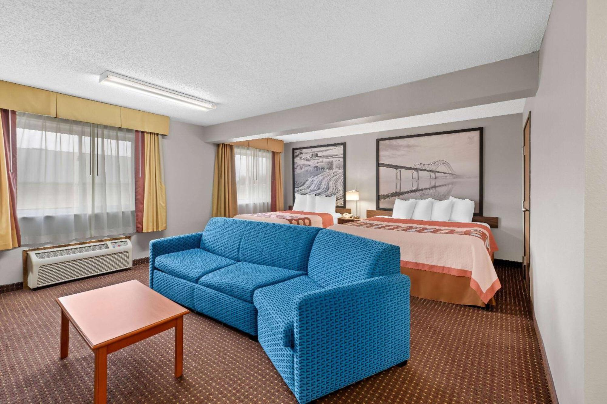 Super 8 By Wyndham Waverly Exterior foto
