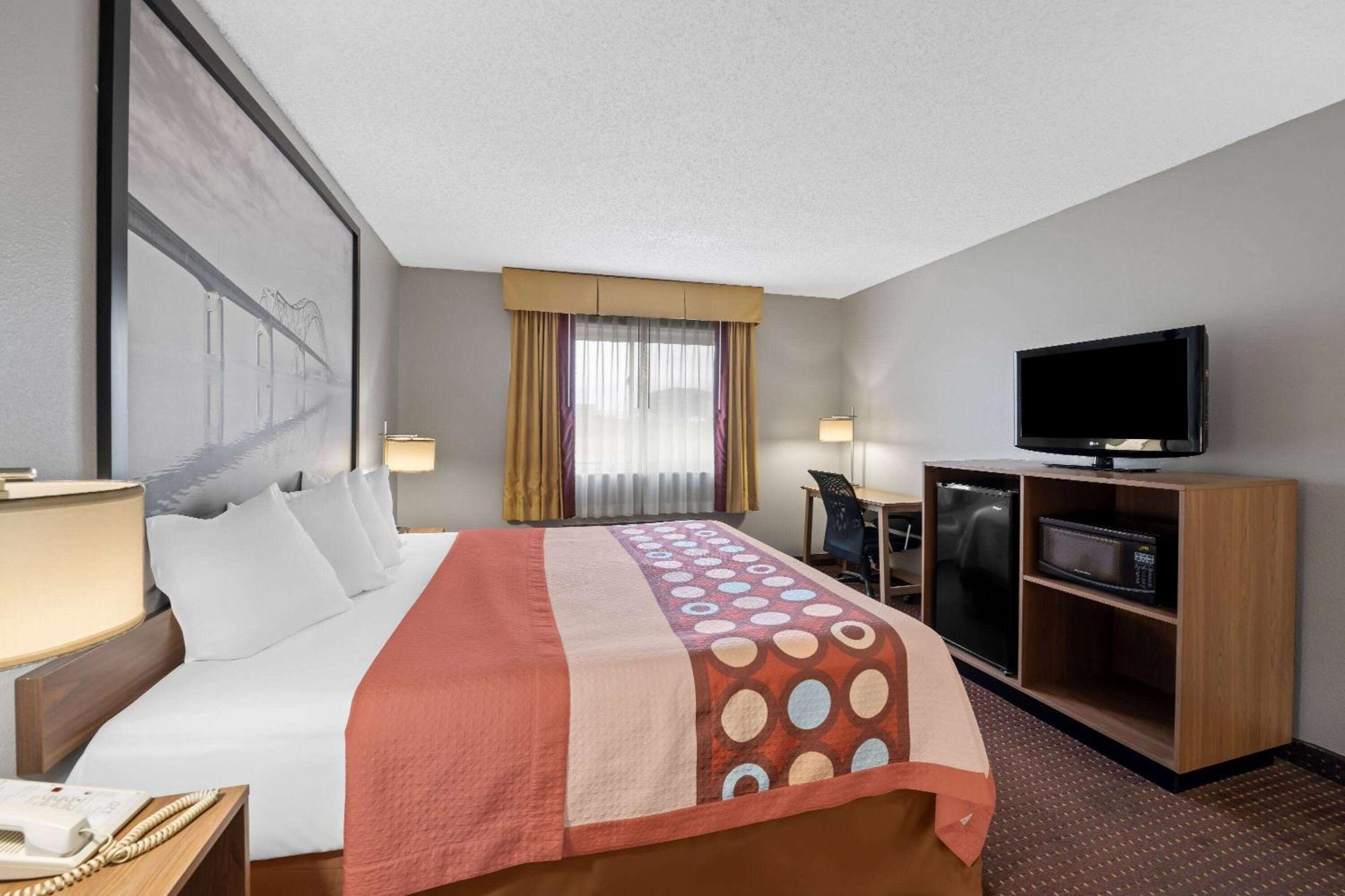 Super 8 By Wyndham Waverly Exterior foto
